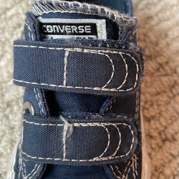 Toddler Chuck Taylor All Star Converse Sneakers - Picture 6 of 9